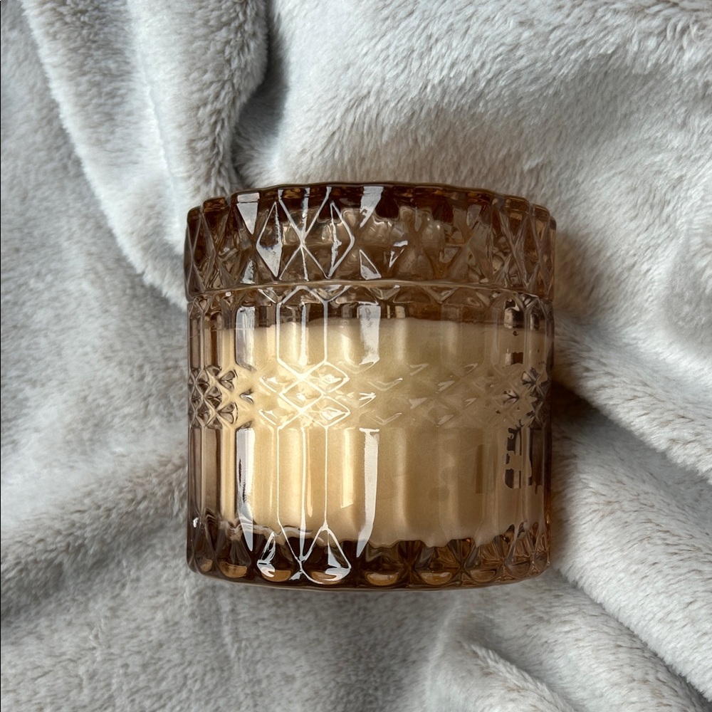 Leoben Company - Leather Sandalwood Candle